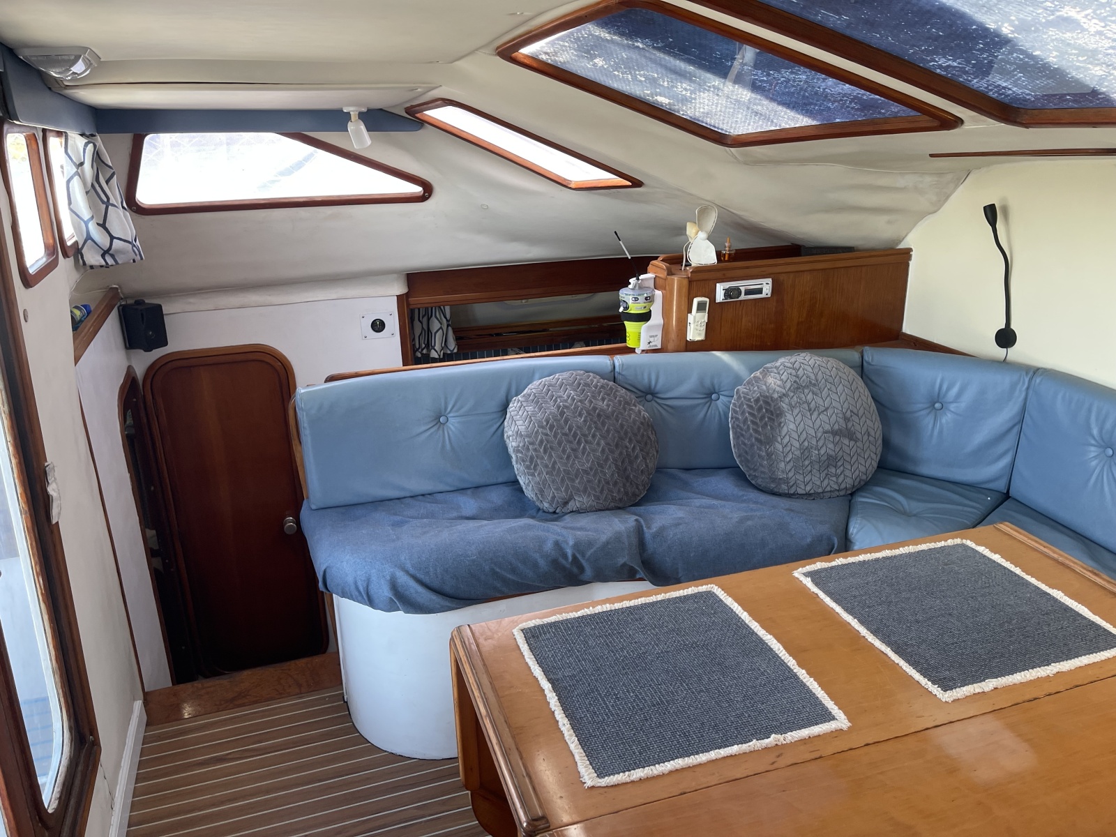 1990 Privilege 39
