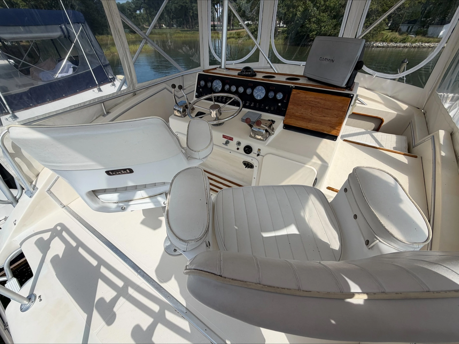 Kylie B 42ft Chris Craft Yacht For Sale