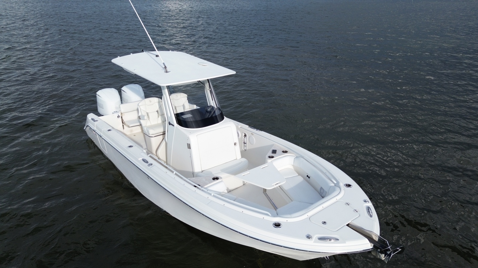 2020 Edgewater 262CC