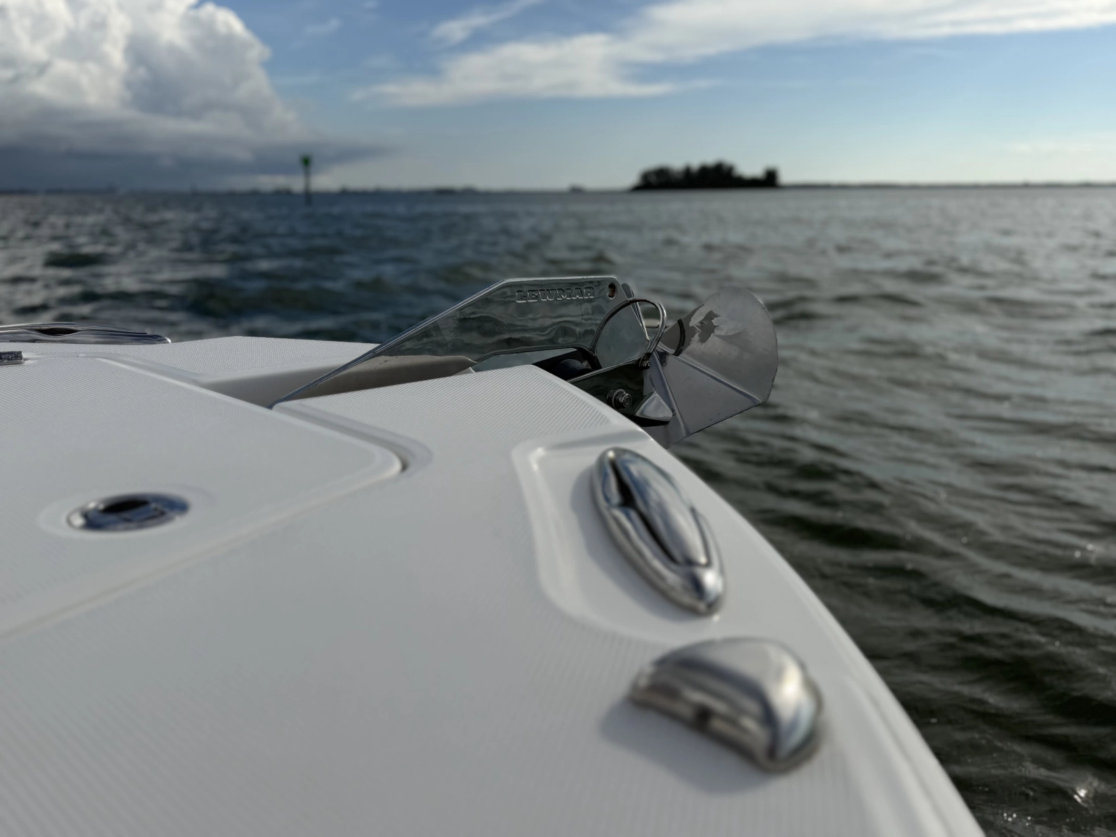2020 Edgewater 262CC