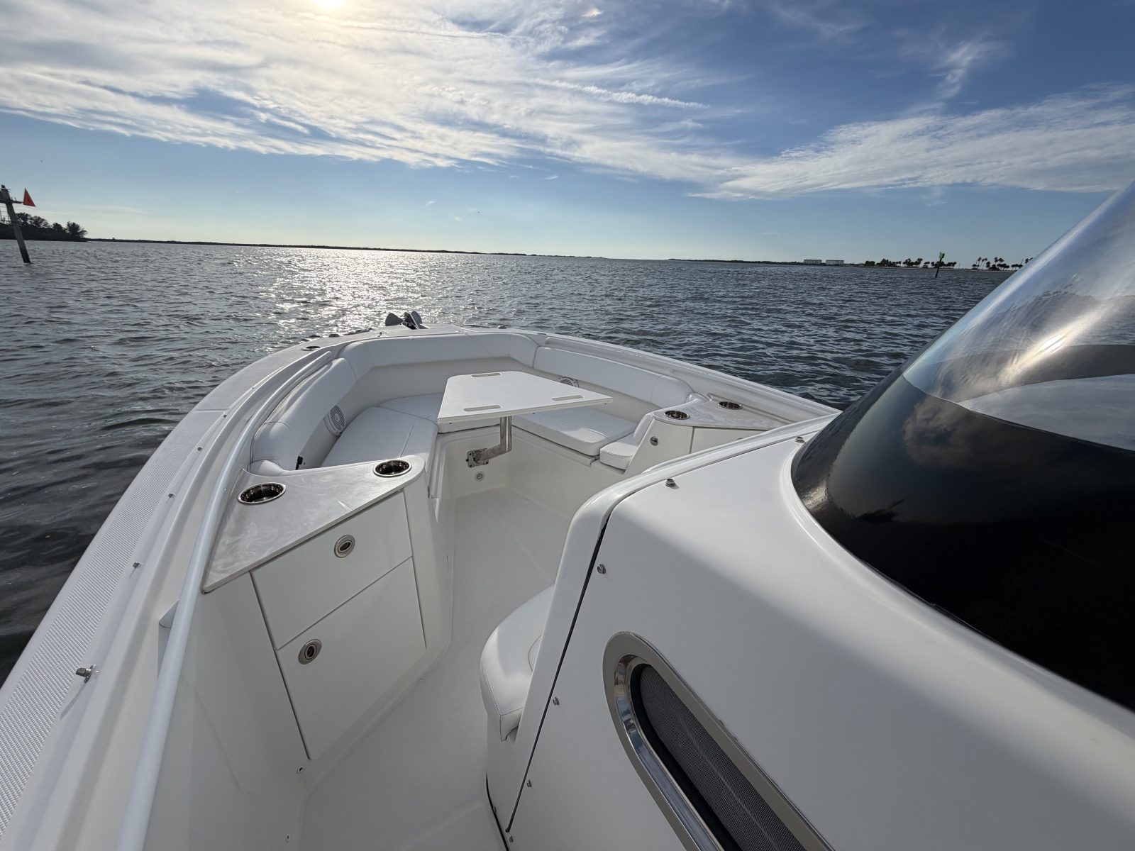 2020 Edgewater 262CC