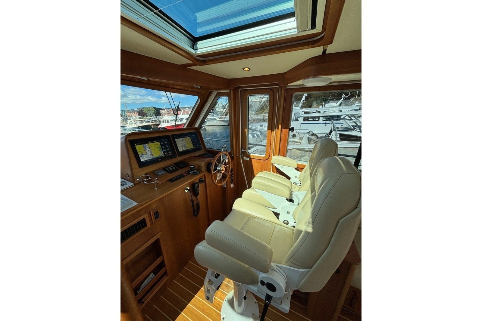 2018 Sabre 42 Express