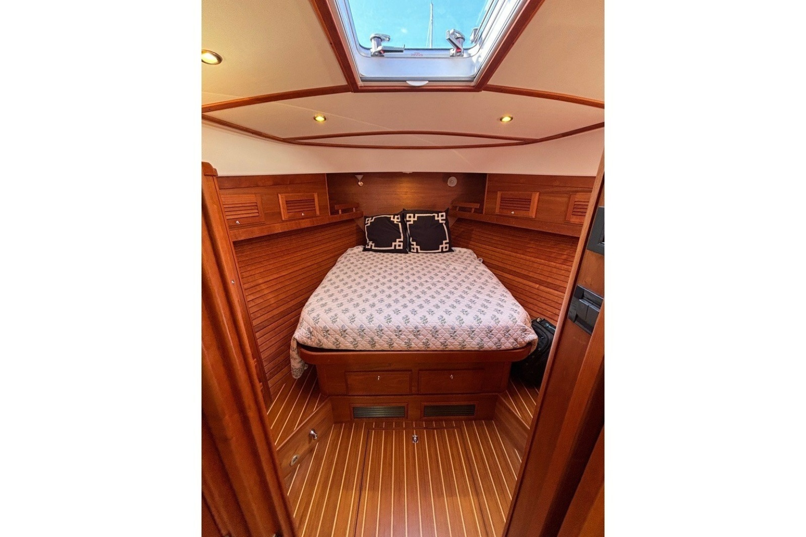 2018 Sabre 42 Express