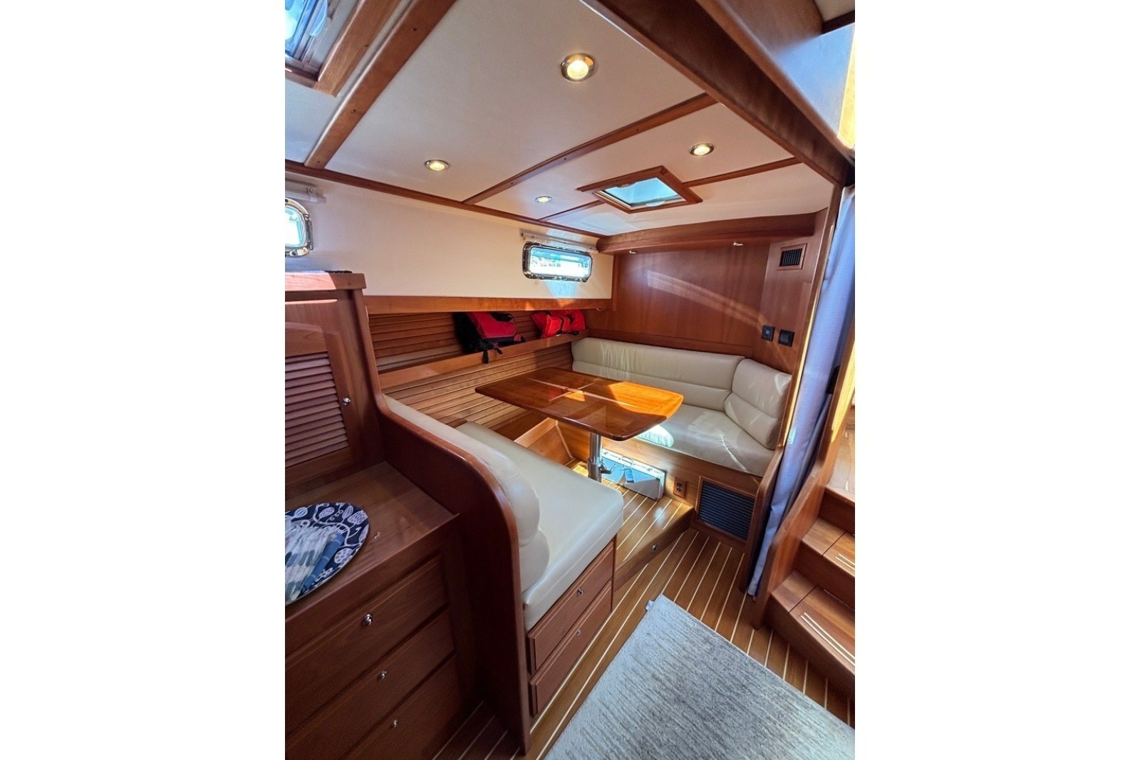 2018 Sabre 42 Express