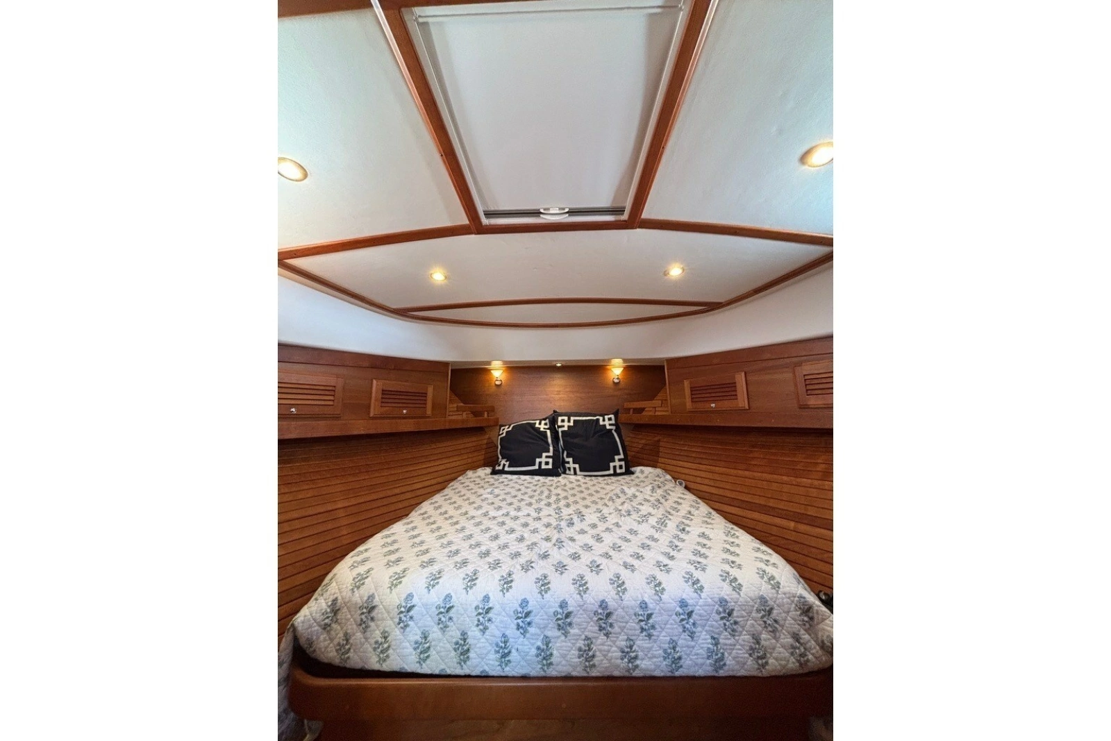 2018 Sabre 42 Express