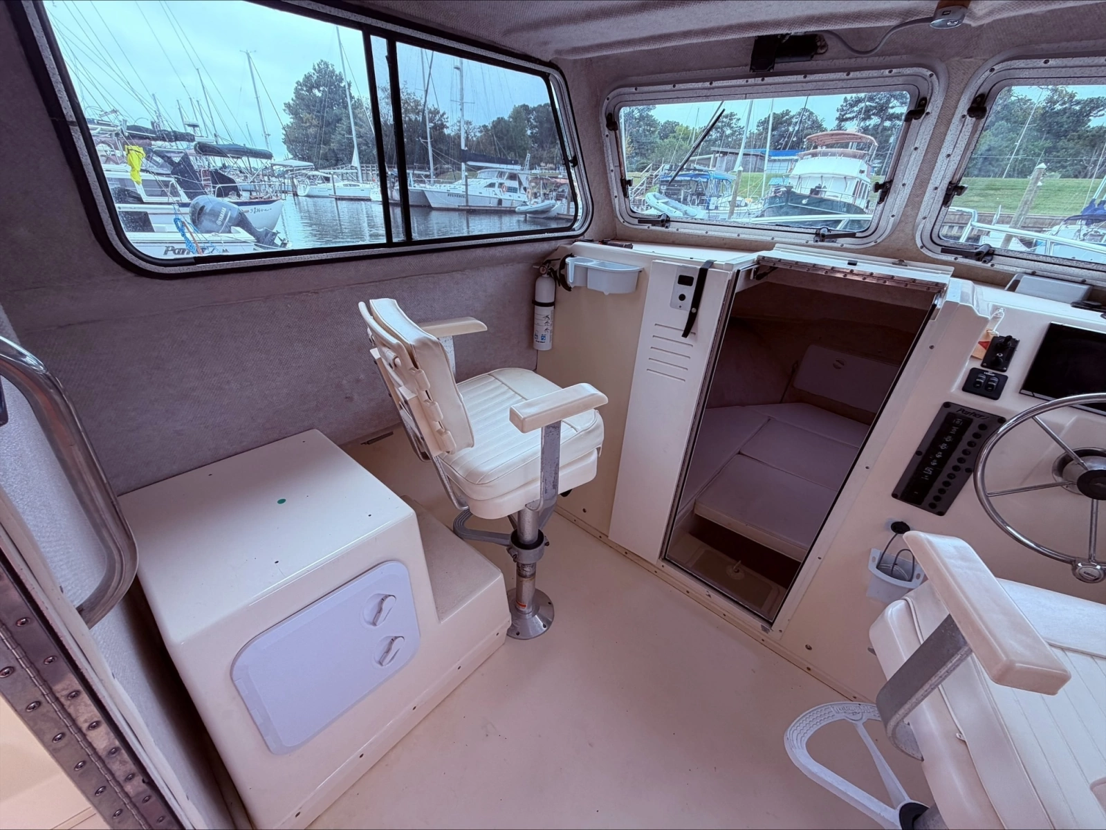 Know C 25ft Parker Yacht For Sale