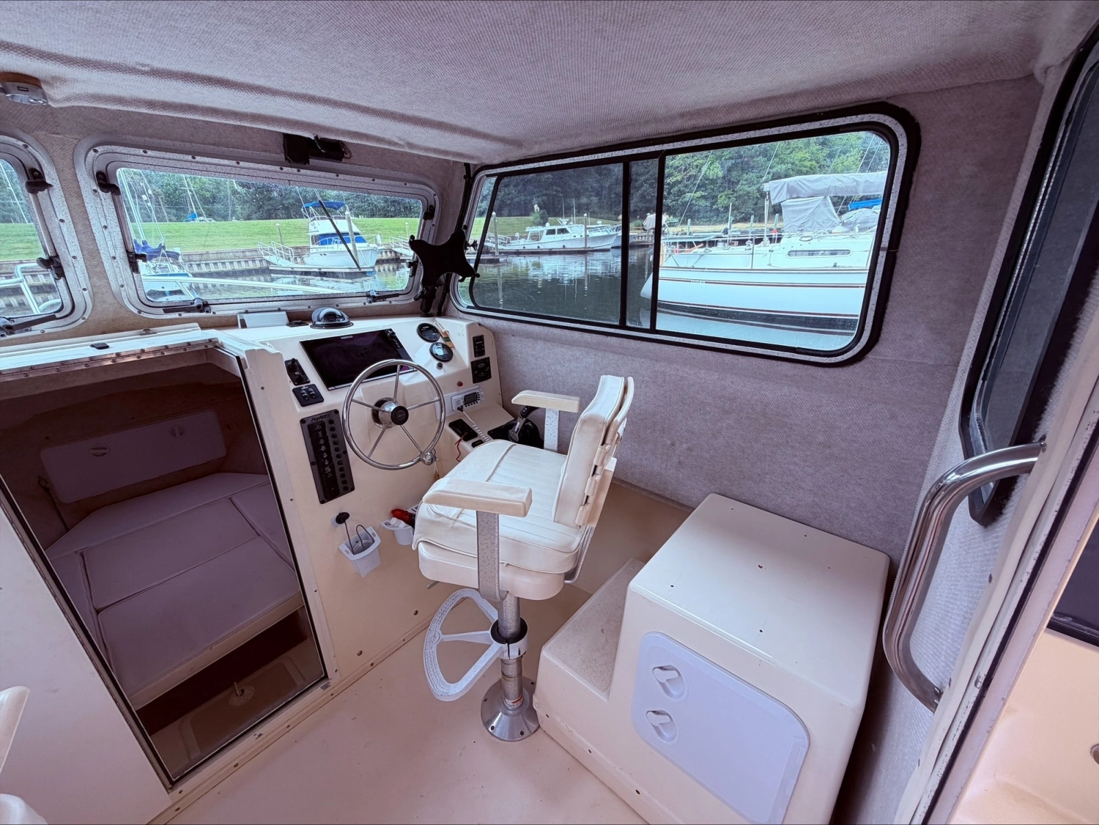 Know C 25ft Parker Yacht For Sale