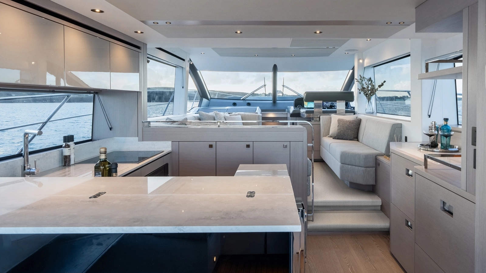 2027 Sunseeker 56 Manhattan