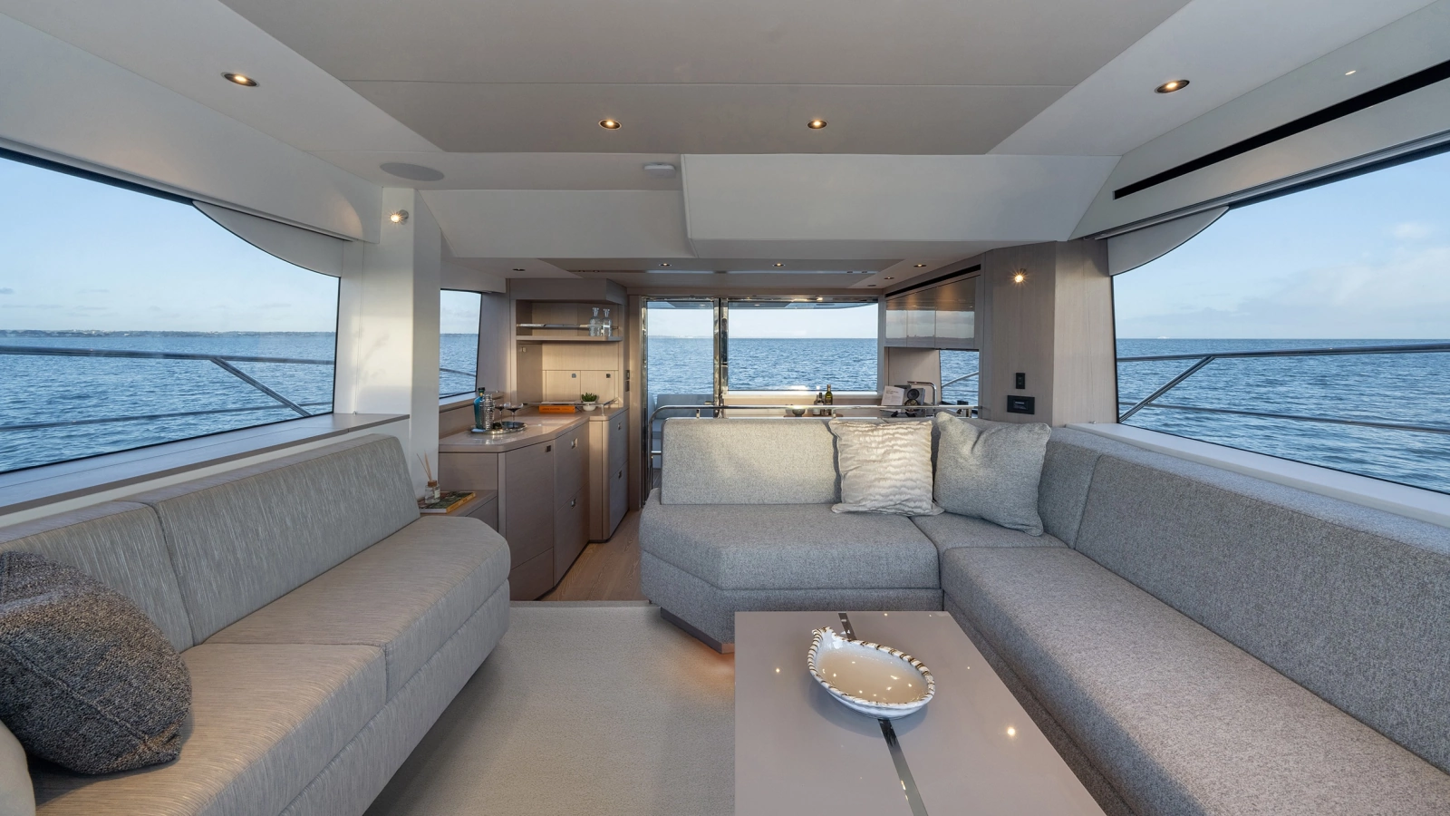 2027 Sunseeker 56 Manhattan
