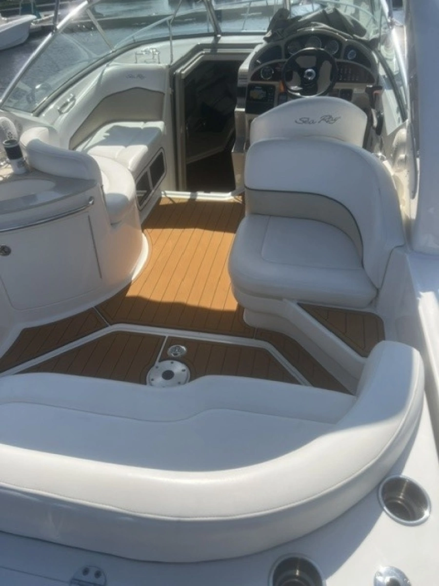 Wraparound Seating