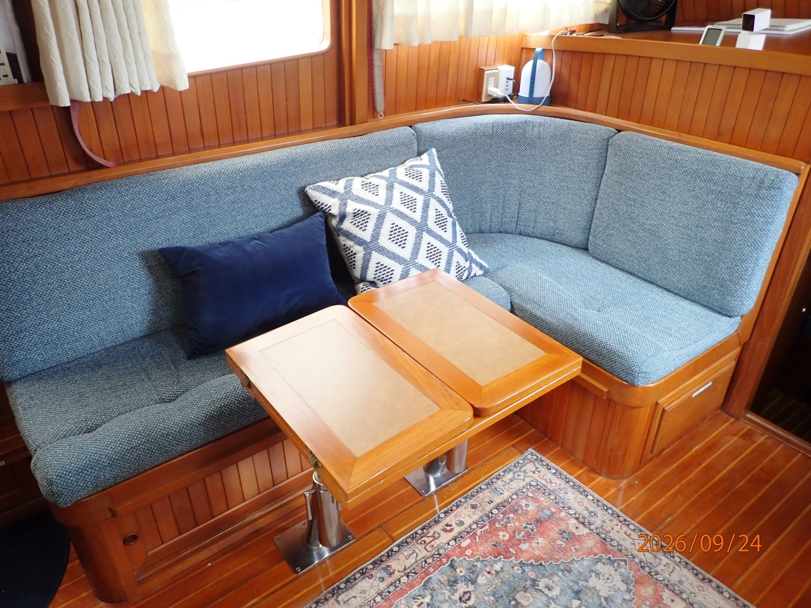 36' Monk salon port seating1