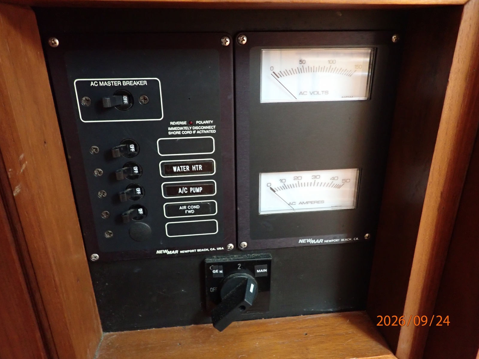 36' Monk electrical panel2