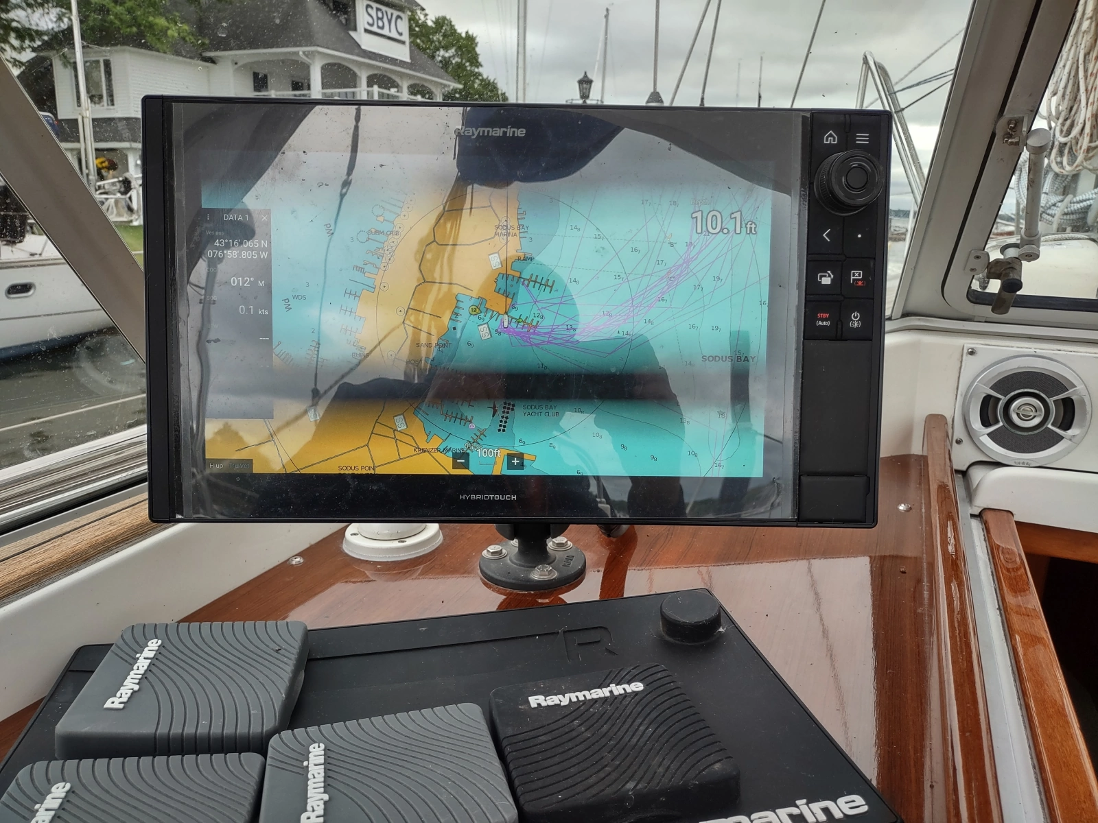 2004 Hallberg-Rassy 43