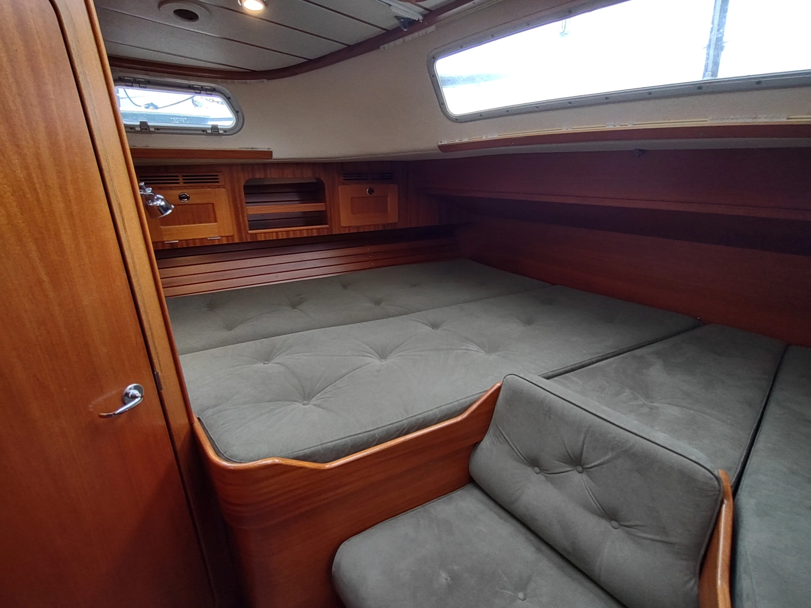 2004 Hallberg-Rassy 43
