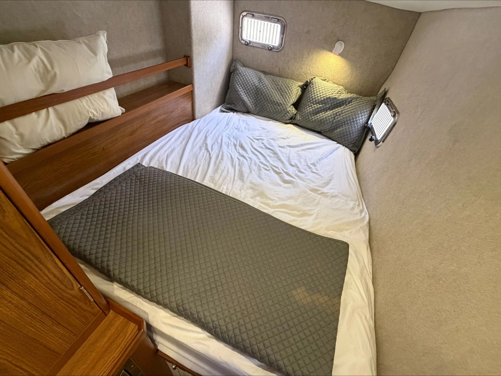 44ft Endeavour Catamaran Yacht For Sale