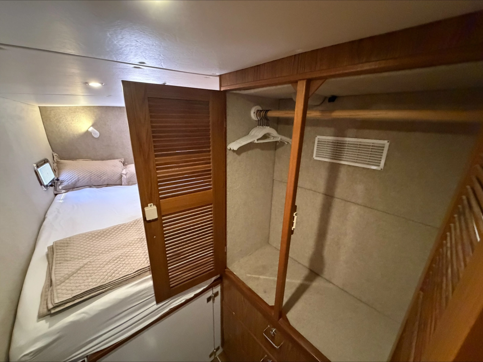 44ft Endeavour Catamaran Yacht For Sale