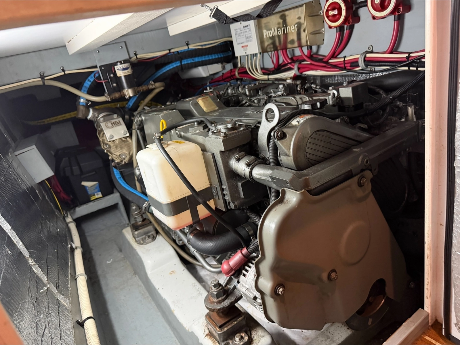44ft Endeavour Catamaran Yacht For Sale