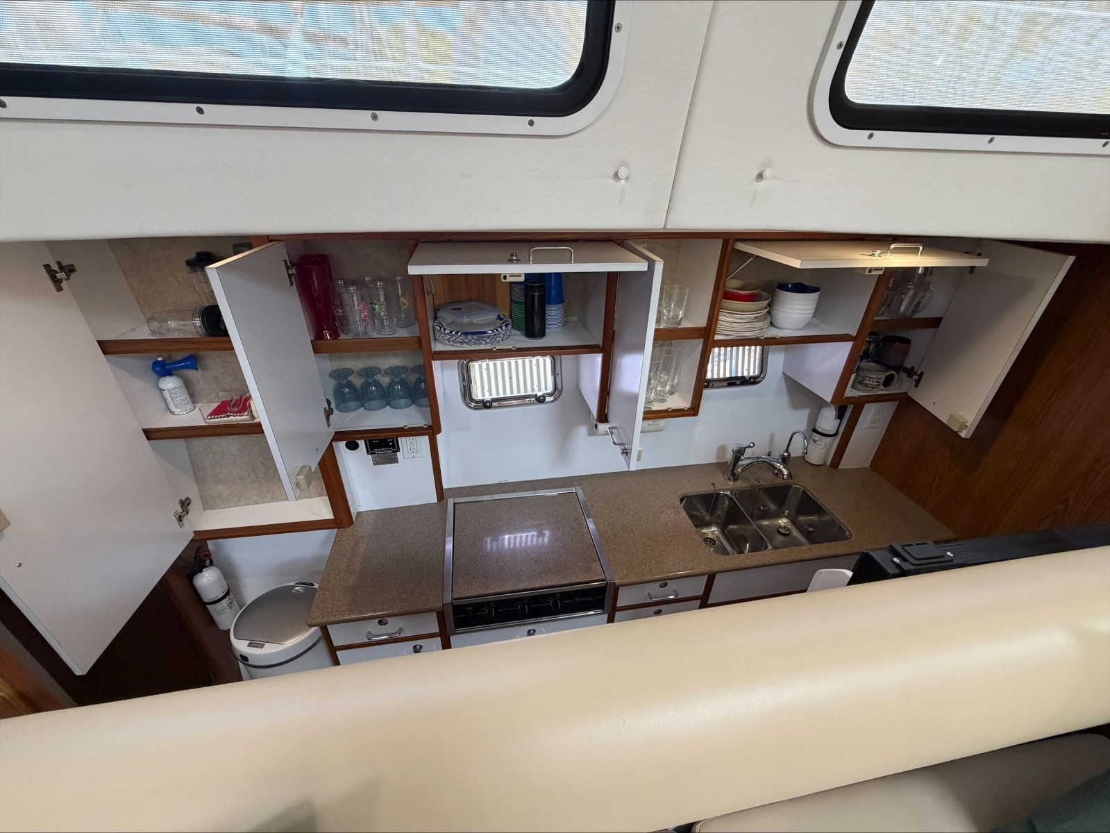 44ft Endeavour Catamaran Yacht For Sale