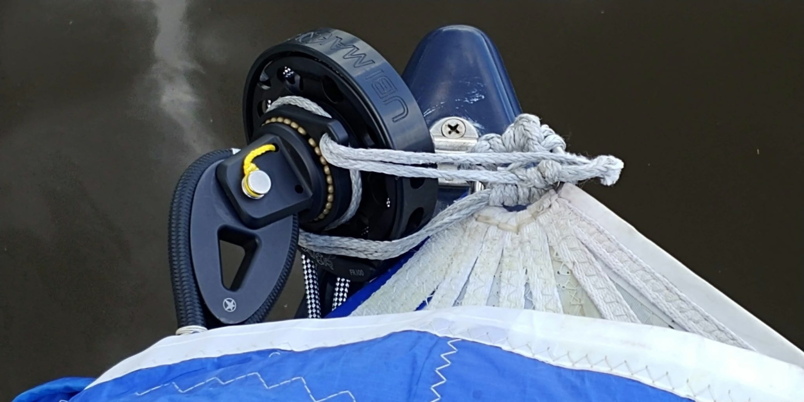 2005 J Boats J100