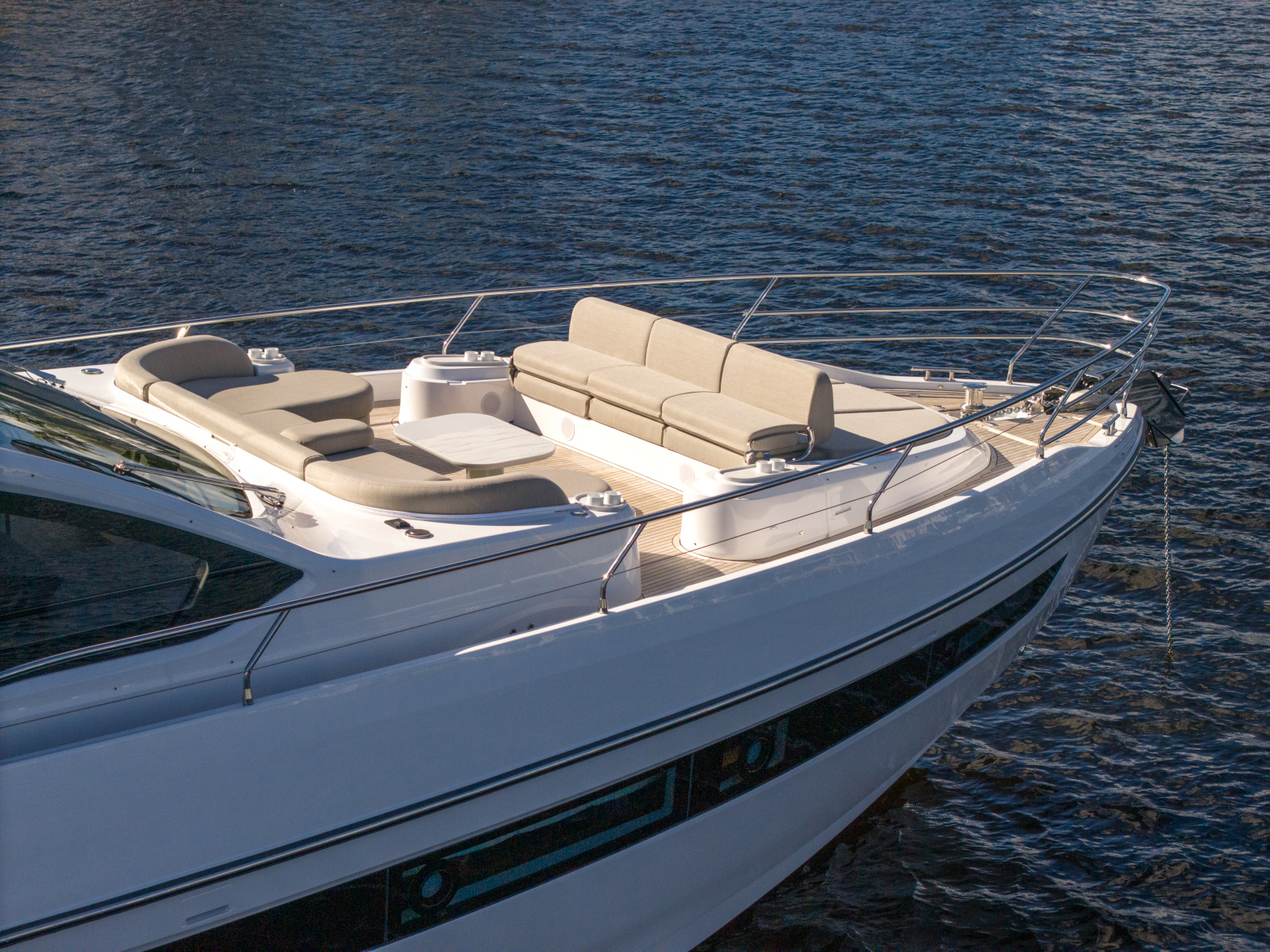 2025 Azimut Fly 72