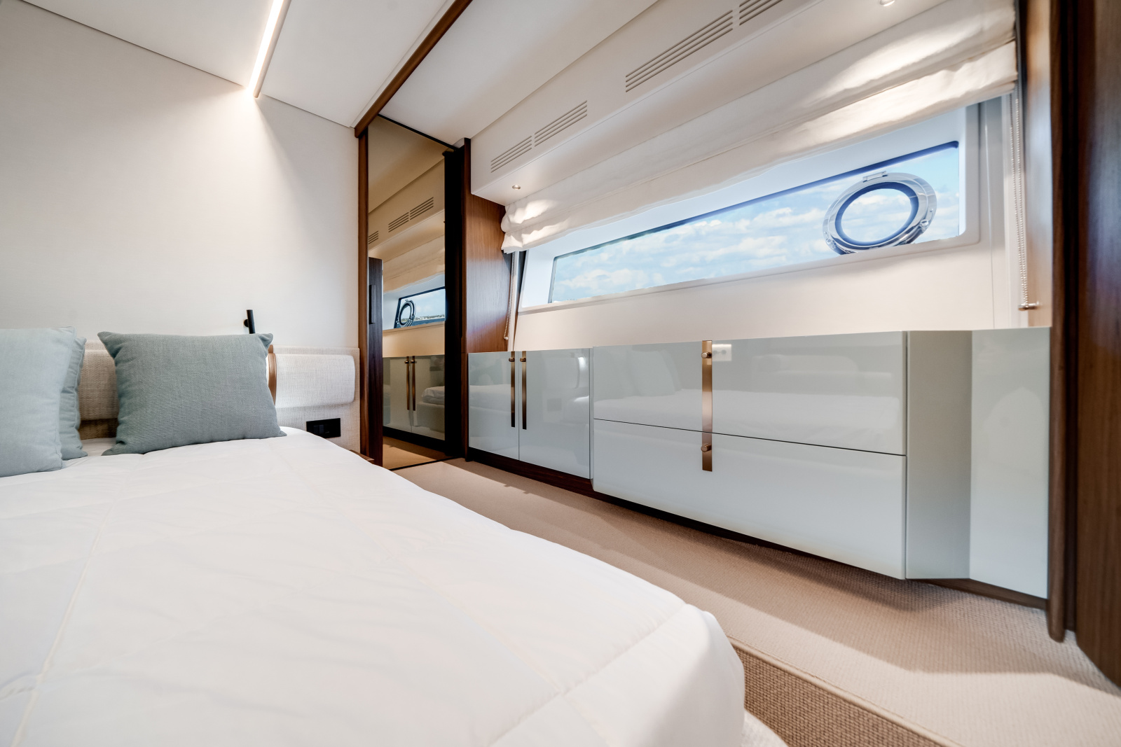 2025 Azimut Fly 72