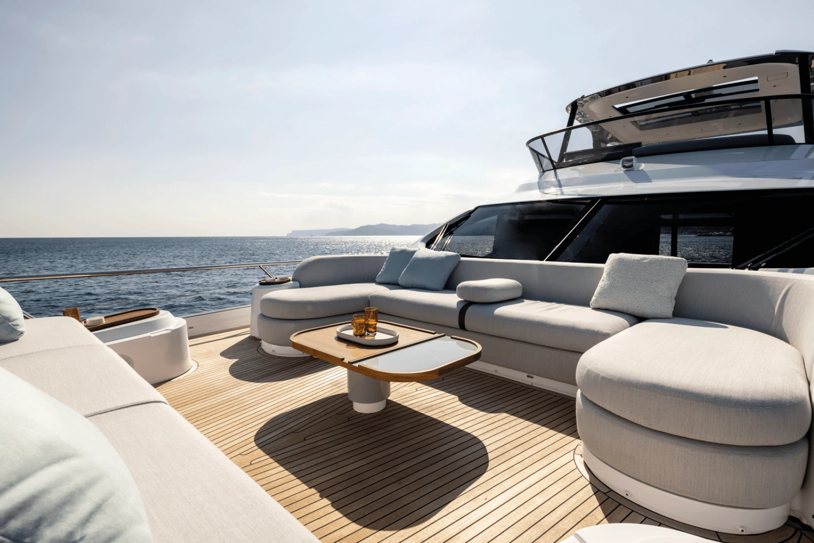 2025 Azimut Fly 72