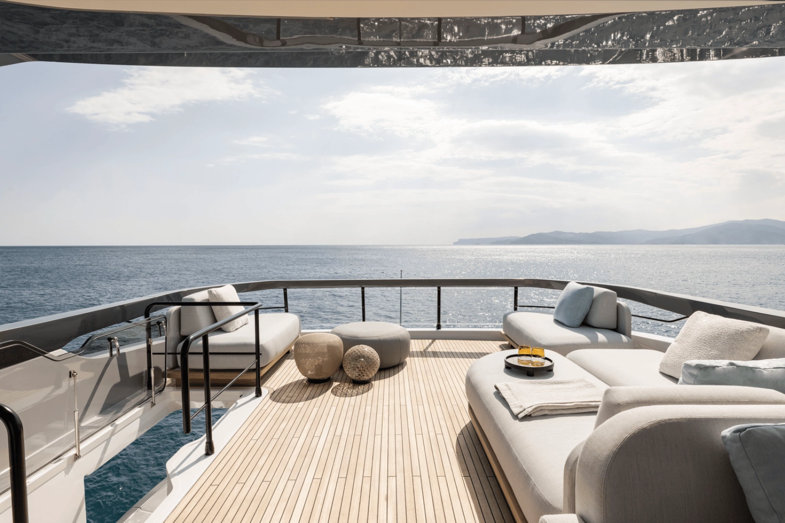 2025 Azimut Fly 72