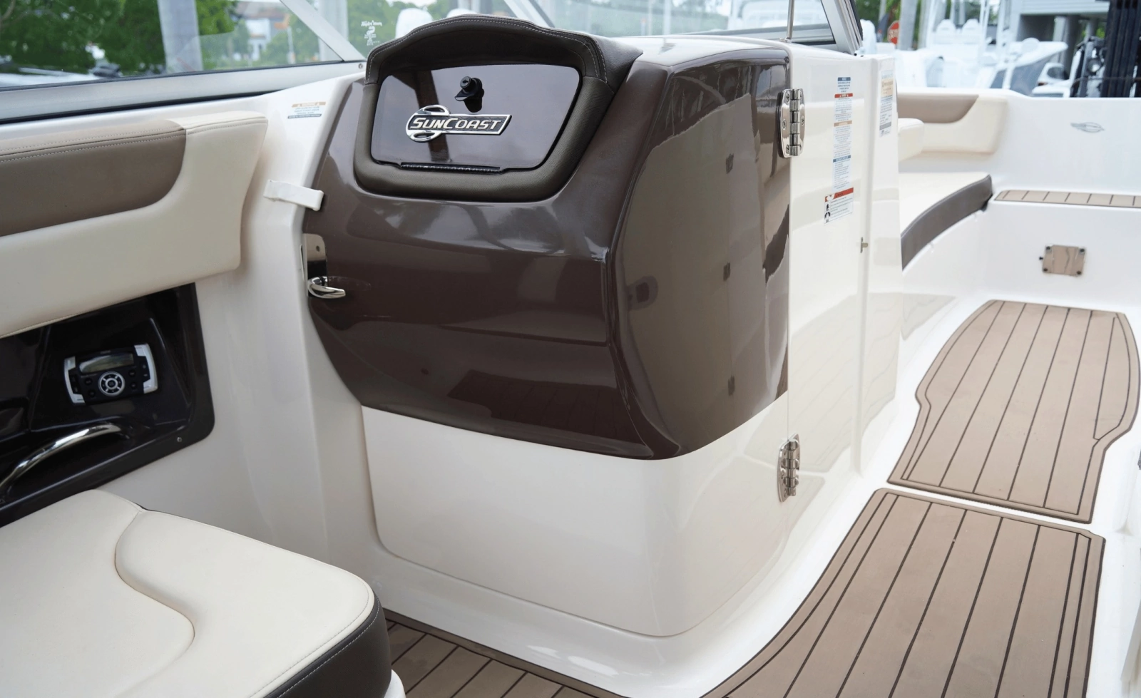 2020 Chaparral 250 Suncoast