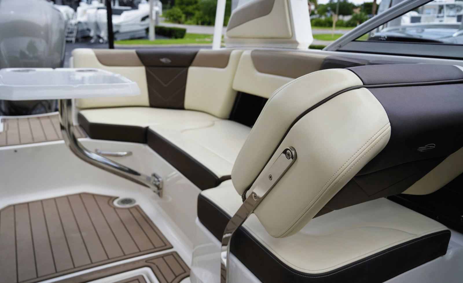 2020 Chaparral 250 Suncoast