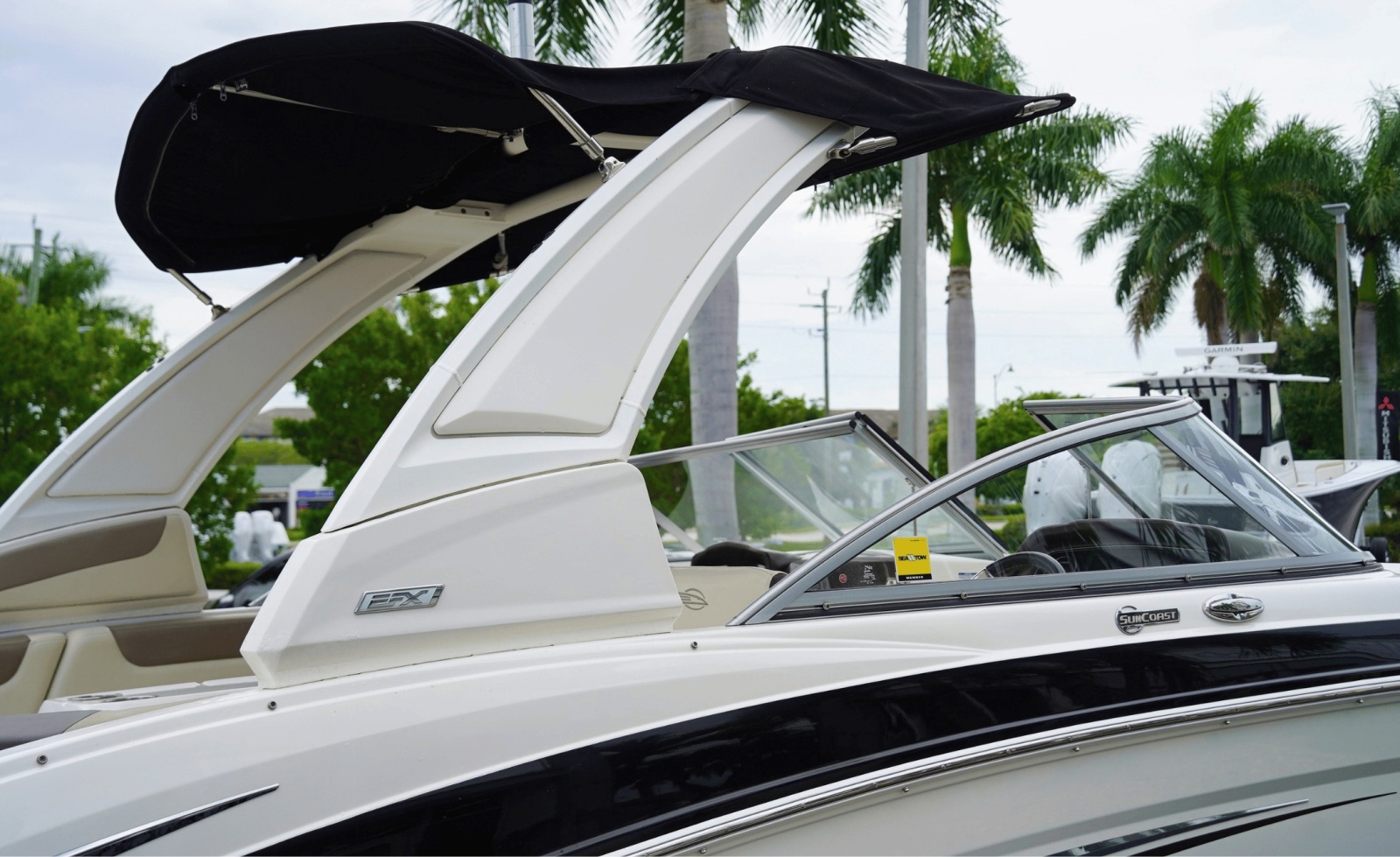 2020 Chaparral 250 Suncoast