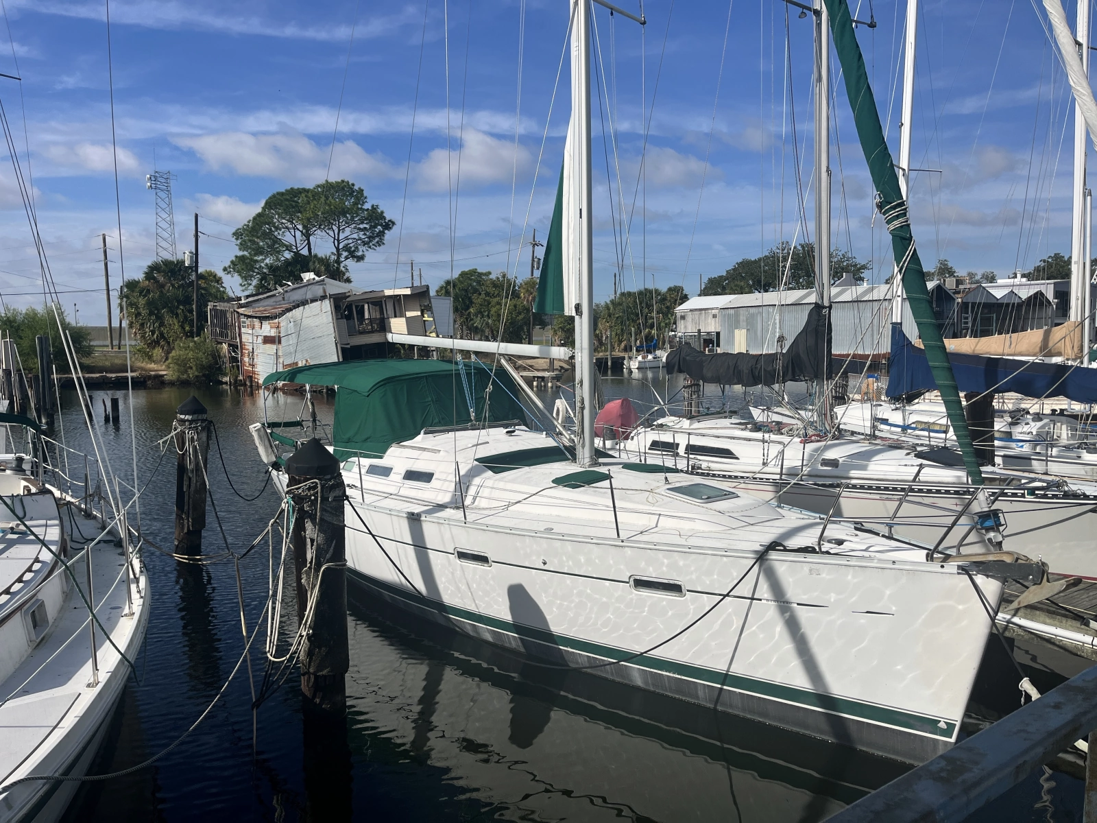Beneteau Oceanis 373