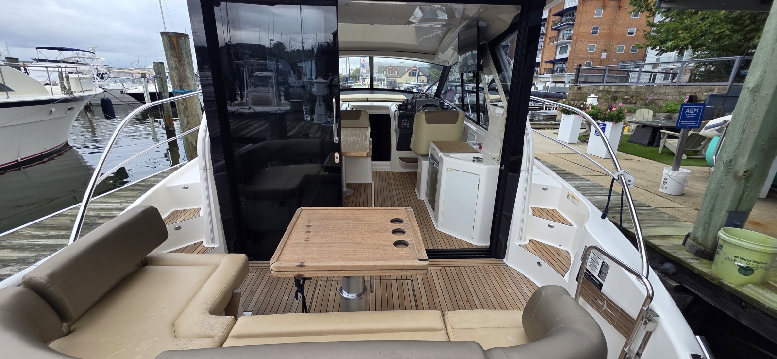 2015 Bavaria Bavaria Sport 360 Hardtop