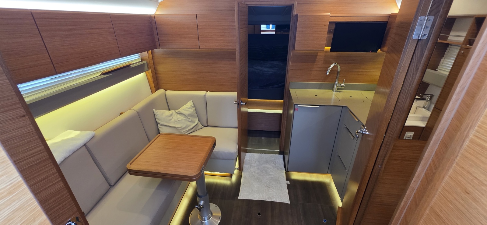 2015 Bavaria Bavaria Sport 360 Hardtop