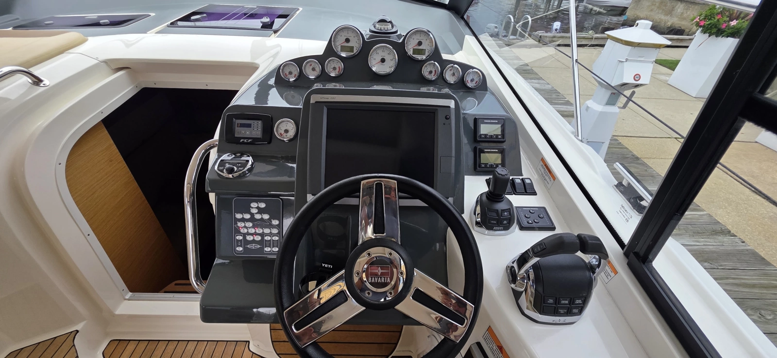 2015 Bavaria Bavaria Sport 360 Hardtop