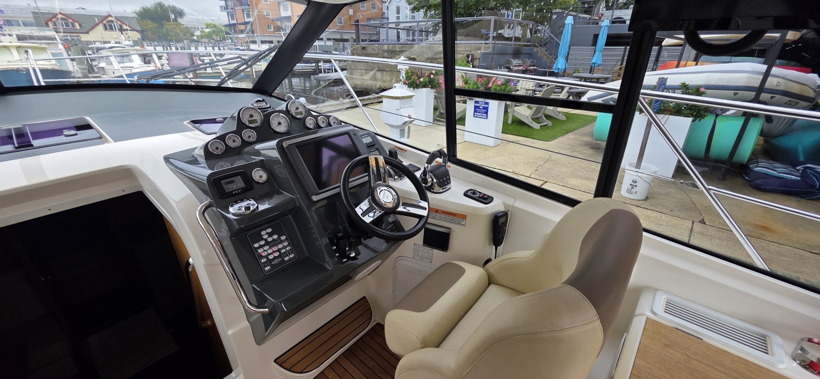 2015 Bavaria Bavaria Sport 360 Hardtop