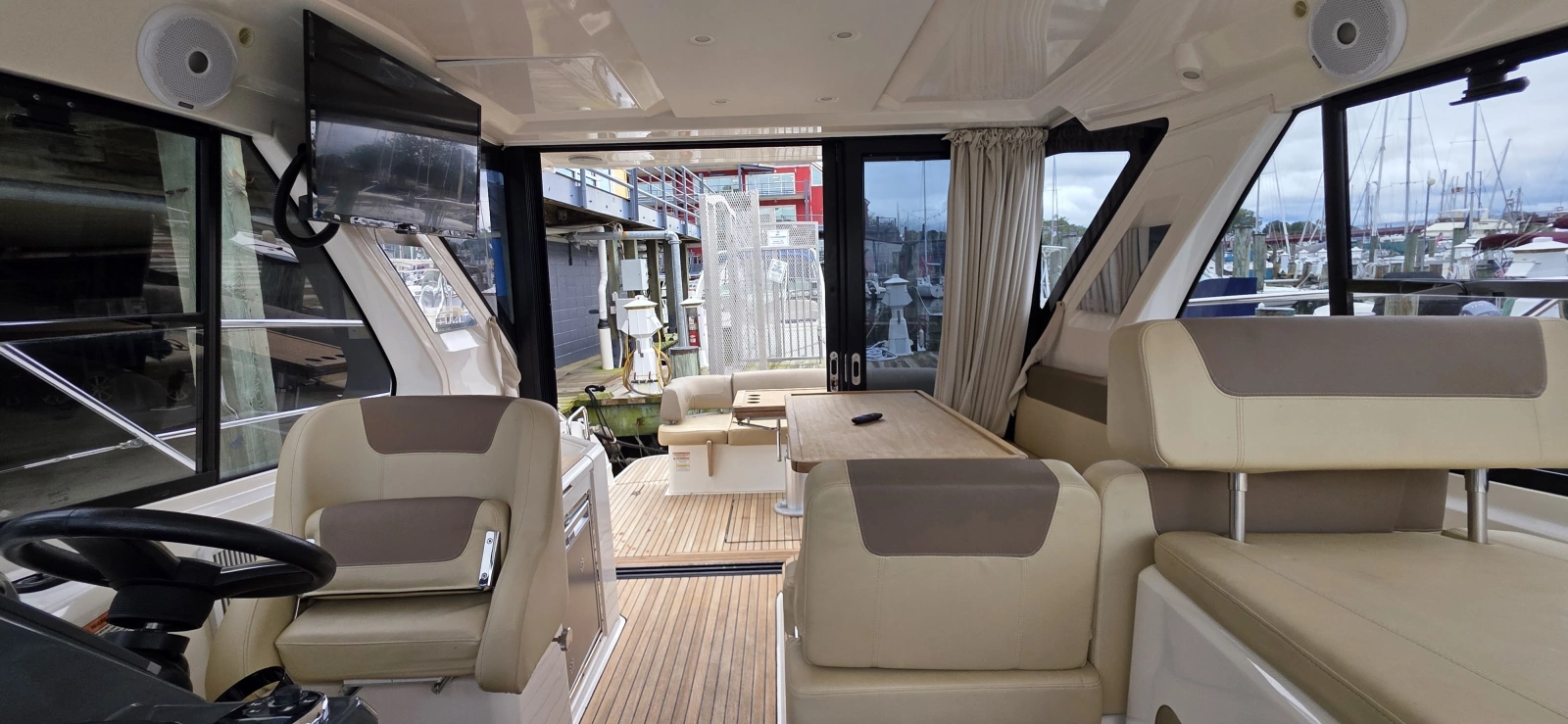 2015 Bavaria Bavaria Sport 360 Hardtop
