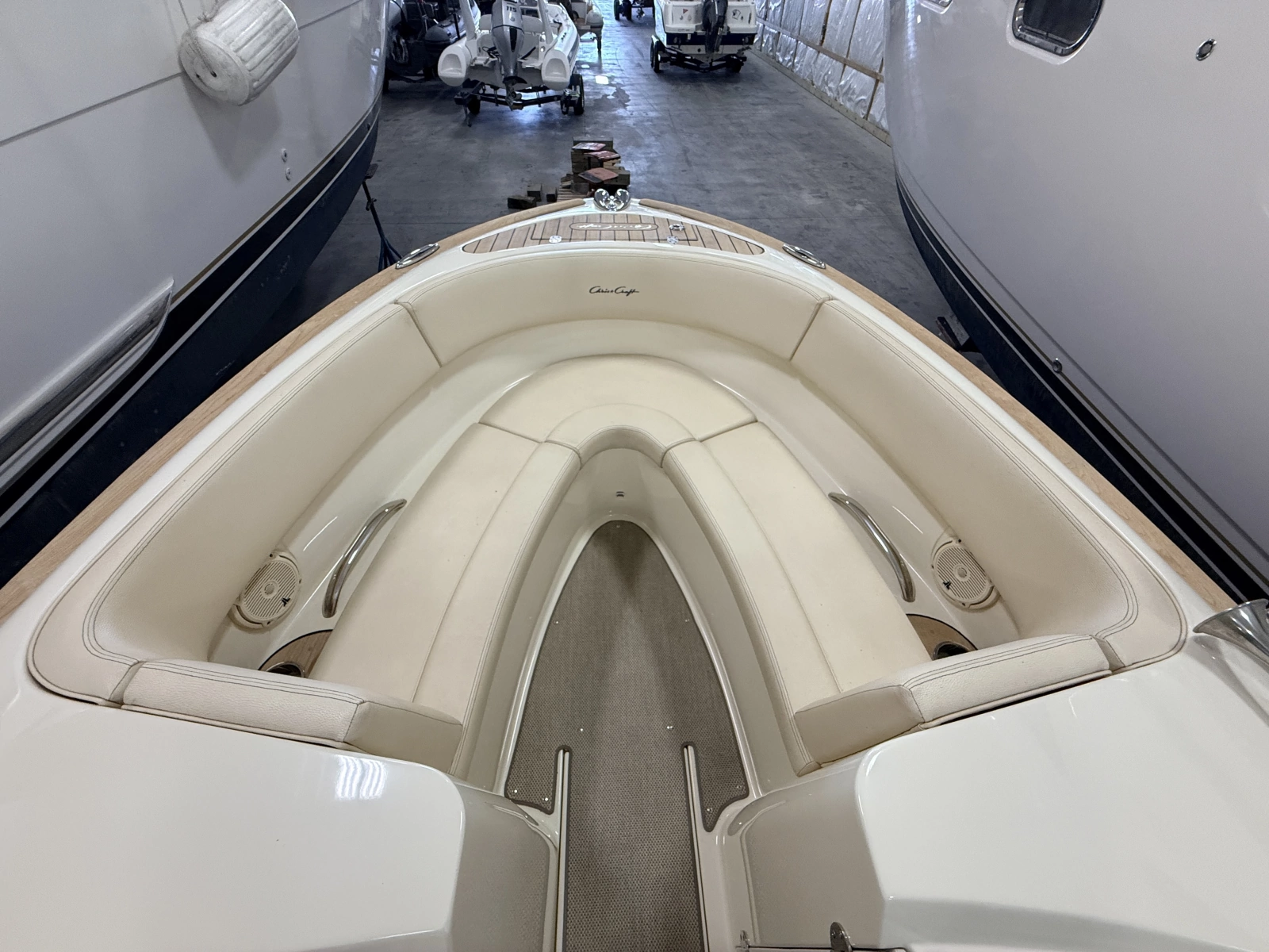 27ft Chris Craft Yacht For Sale