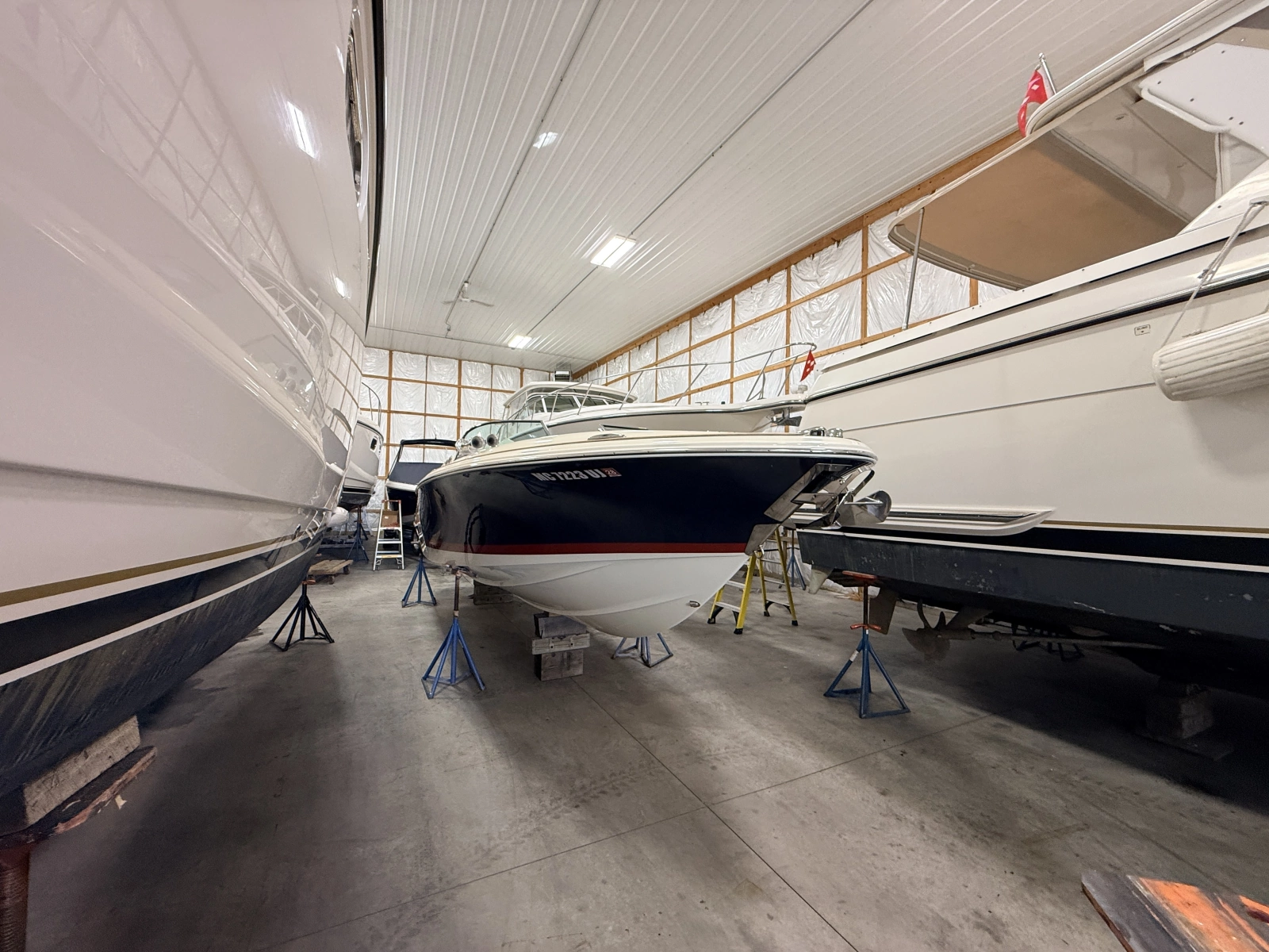 27ft Chris Craft Yacht For Sale
