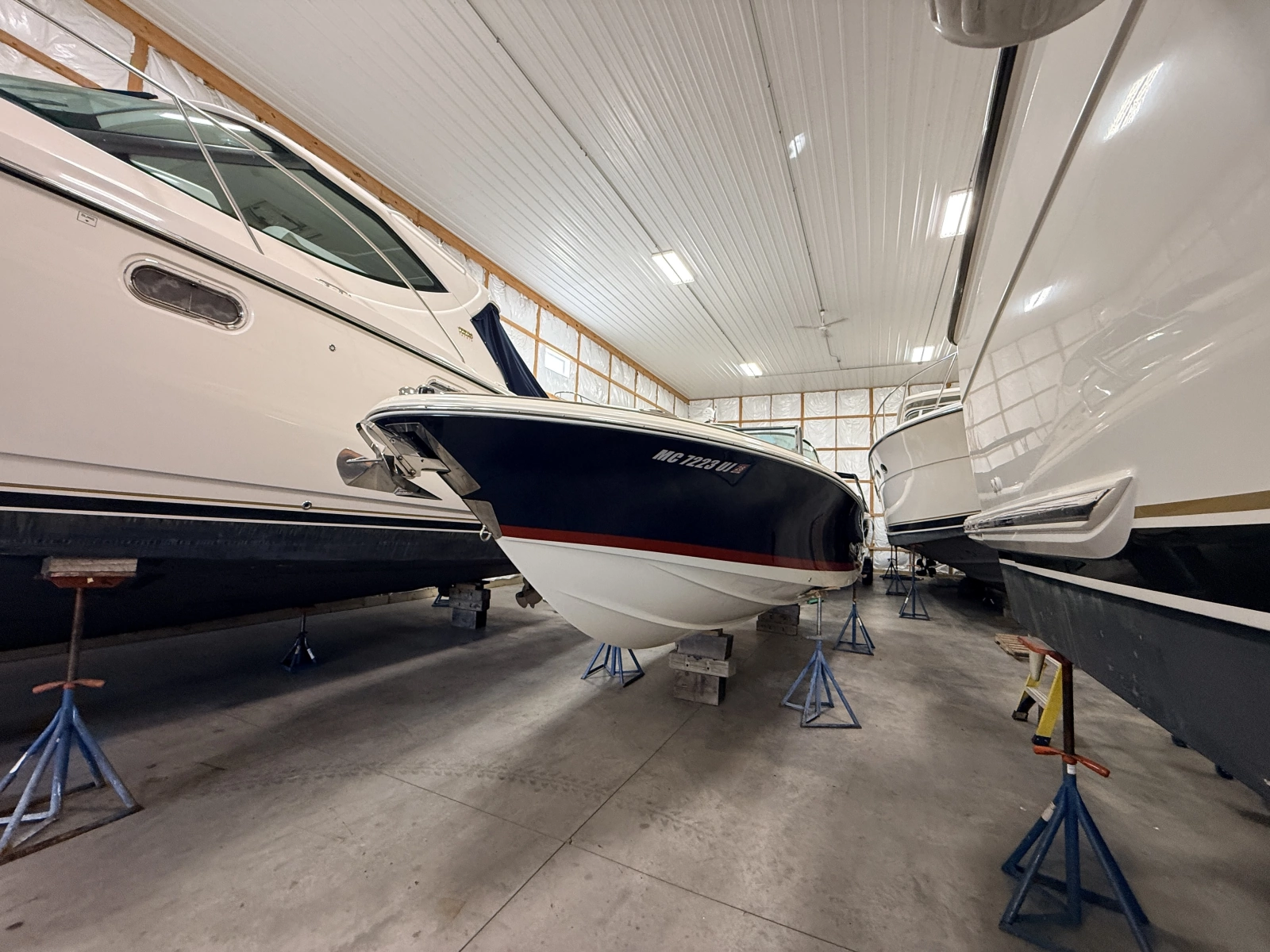 27ft Chris Craft Yacht For Sale