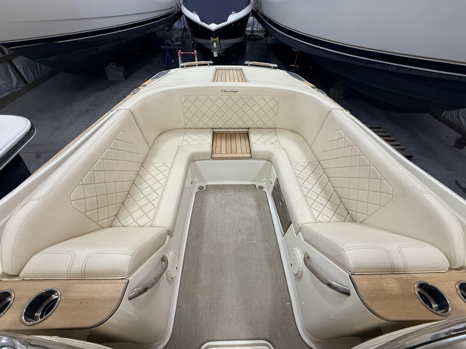 27ft Chris Craft Yacht For Sale