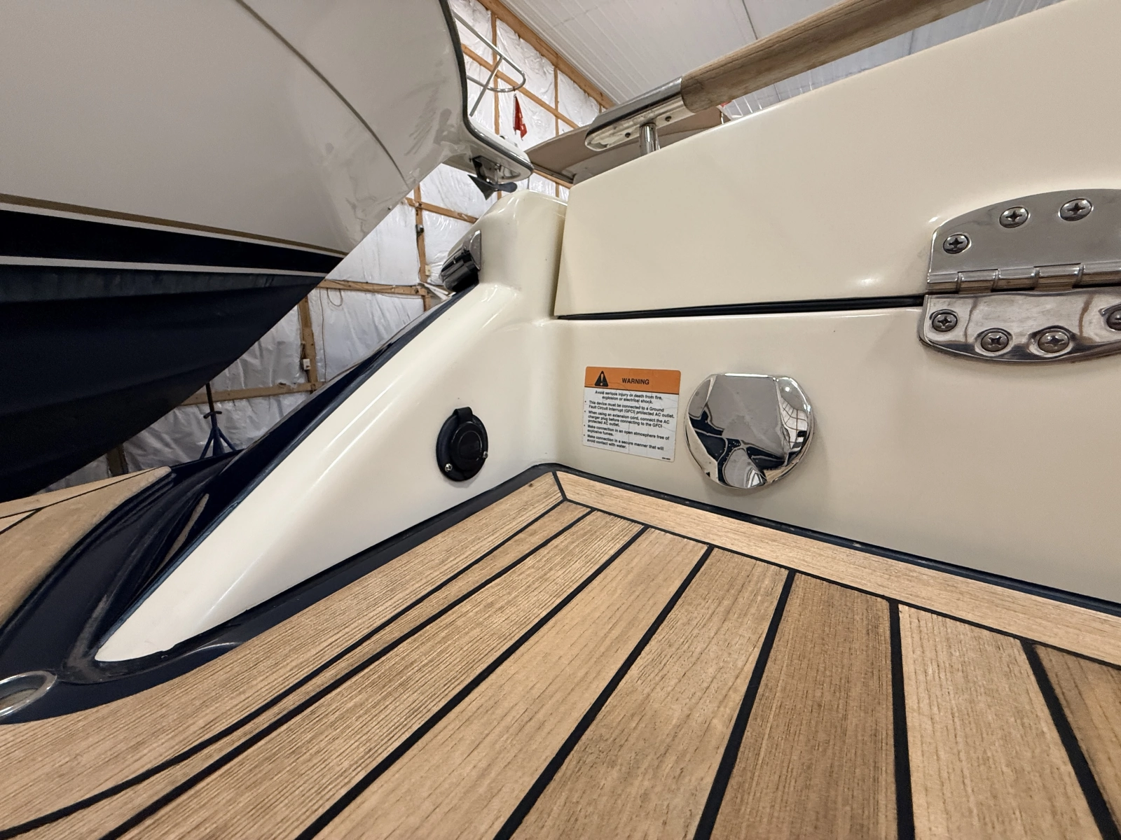 27ft Chris Craft Yacht For Sale