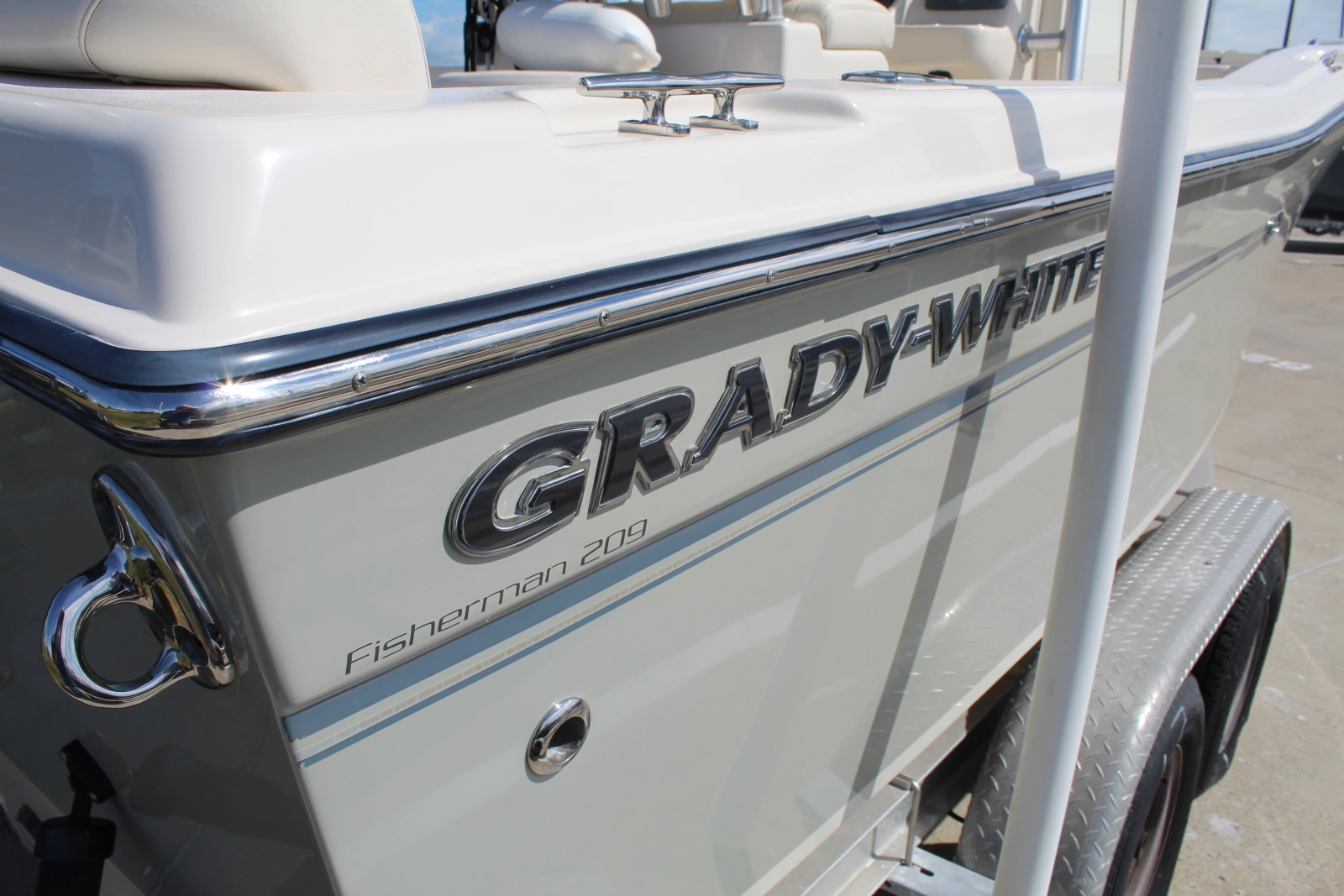 2015 Grady-White Fisherman 209