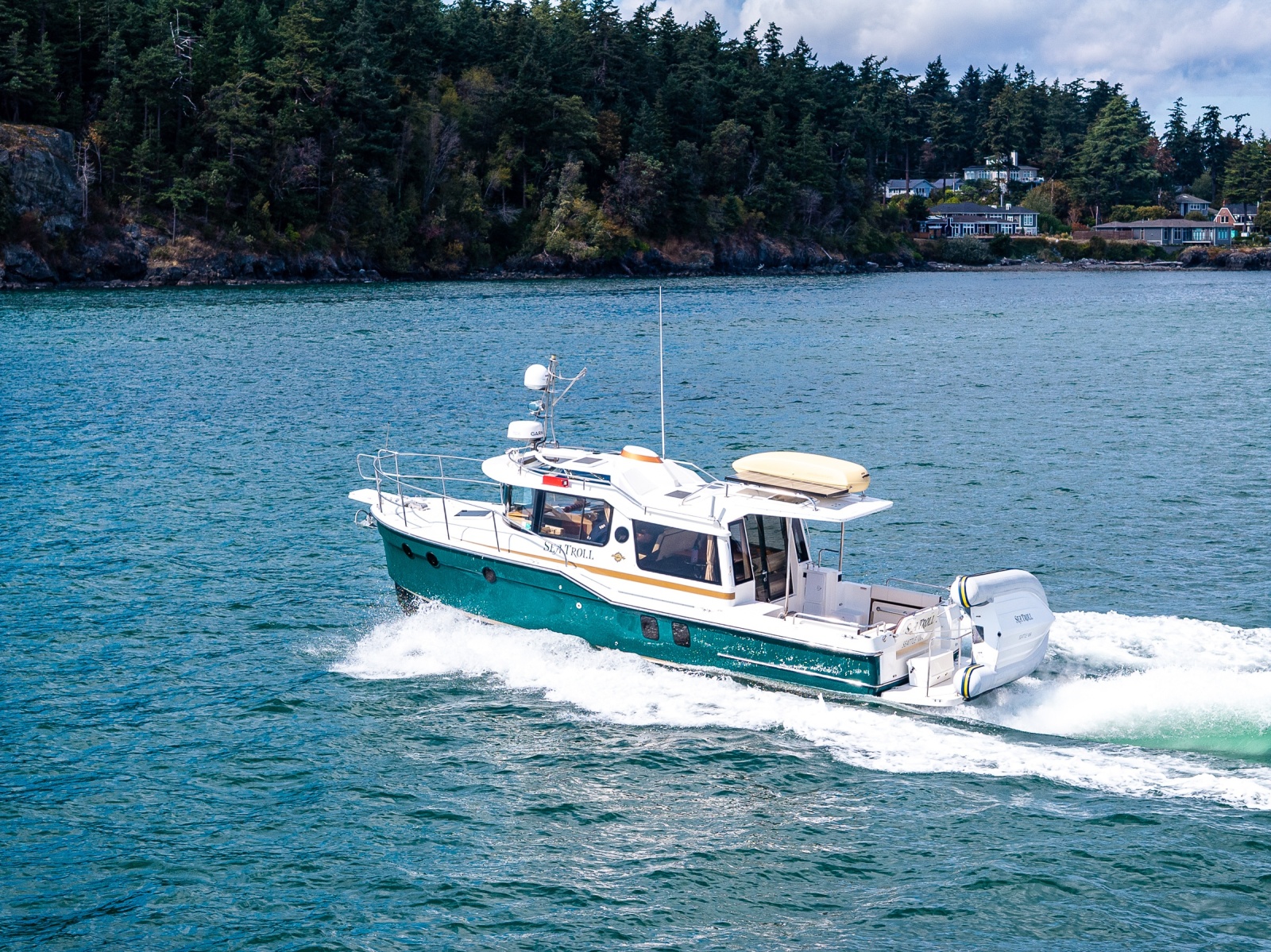 2016 Ranger Tugs R-29 S