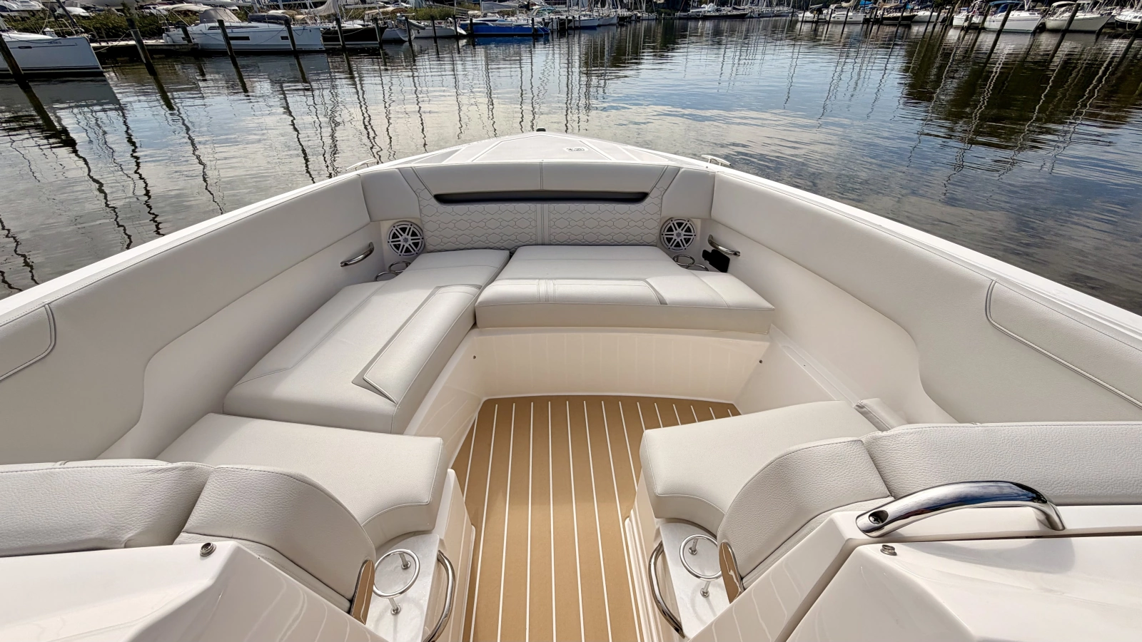 2026 Tiara Yachts 34 LX