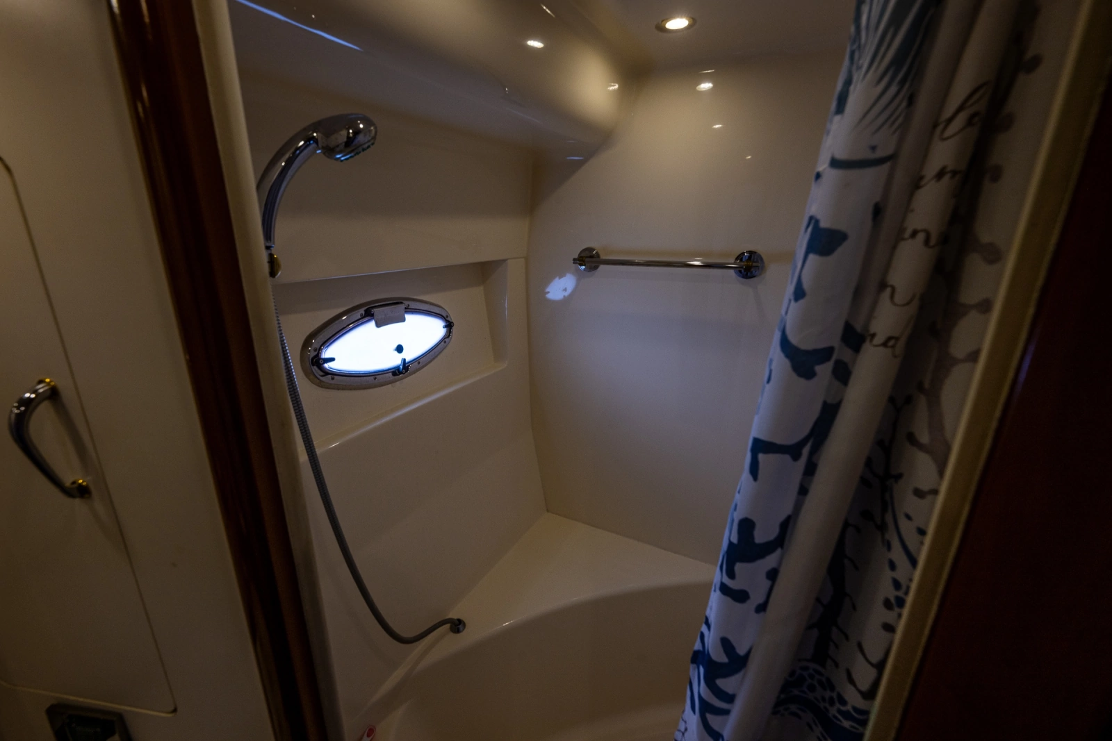 2003 Carver 530 Voyager Pilothouse