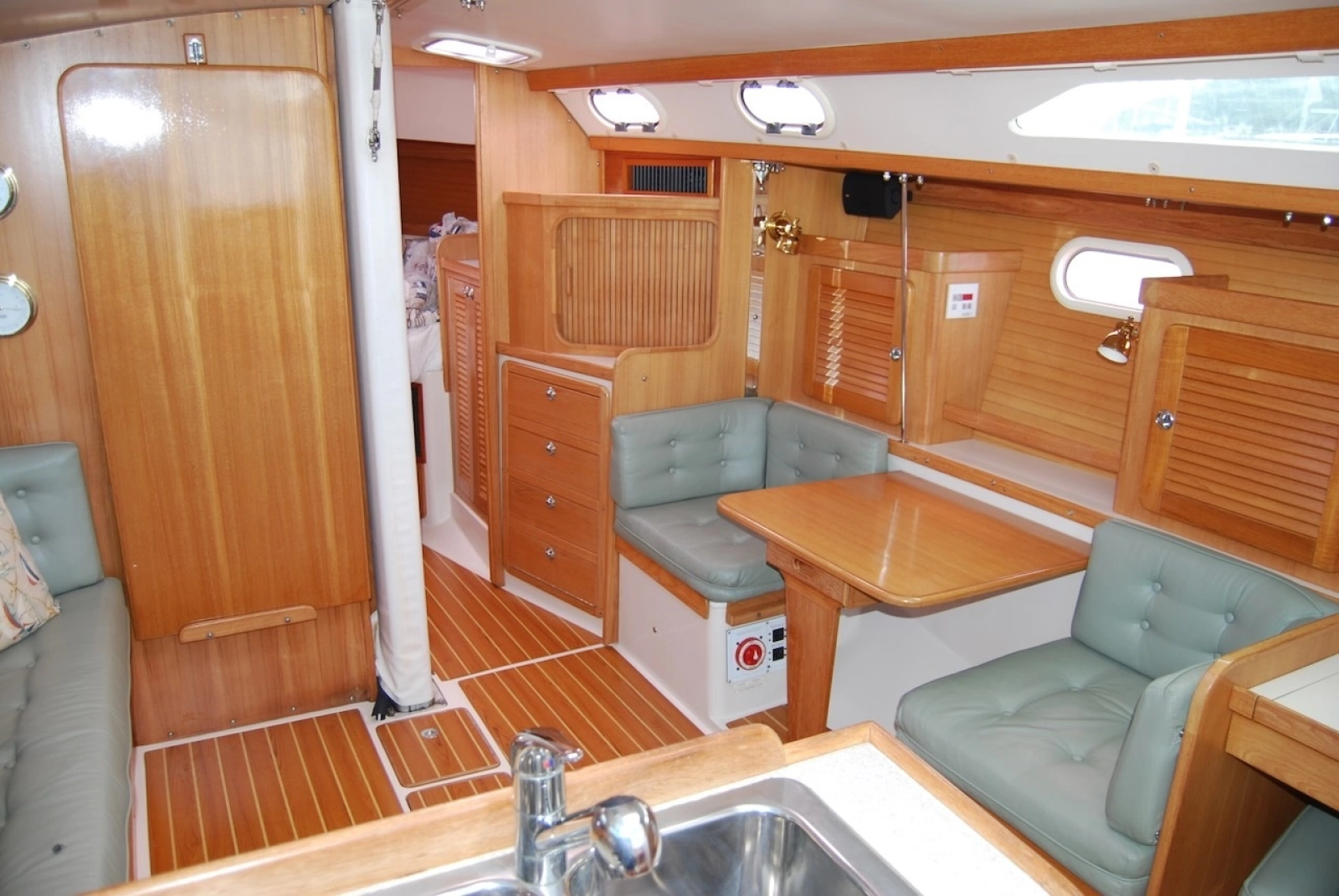 2005 Catalina 36 Mkll