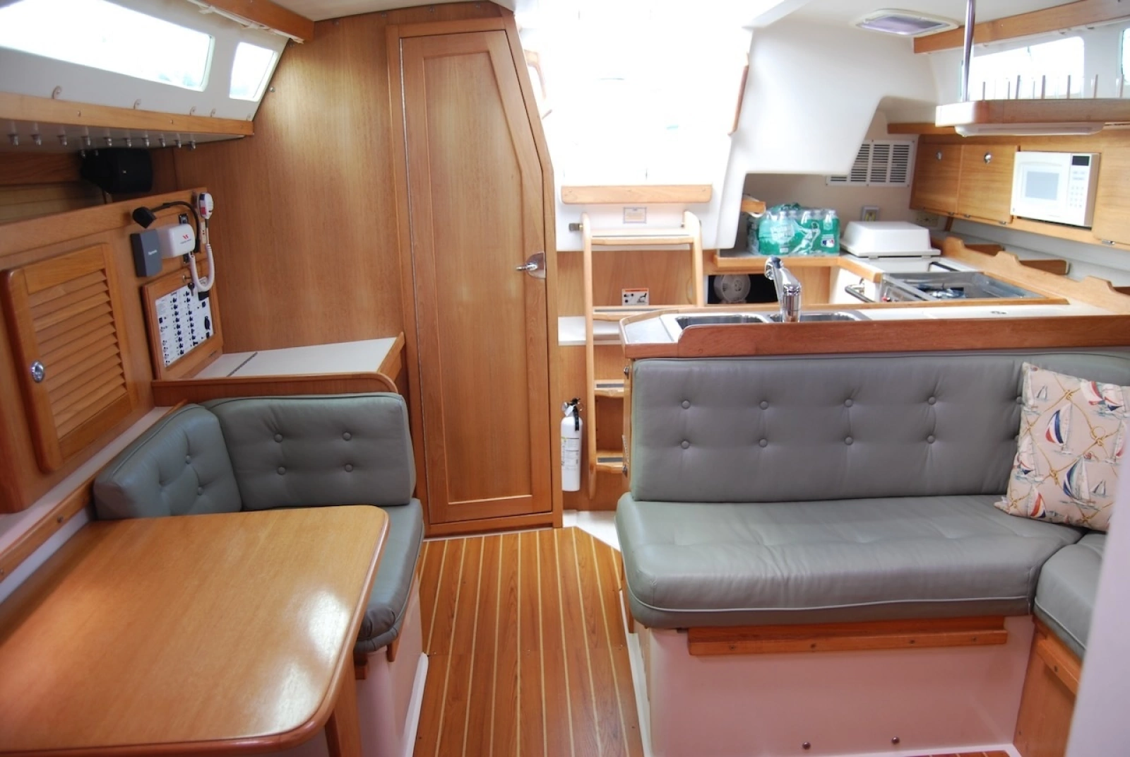 2005 Catalina 36 Mkll