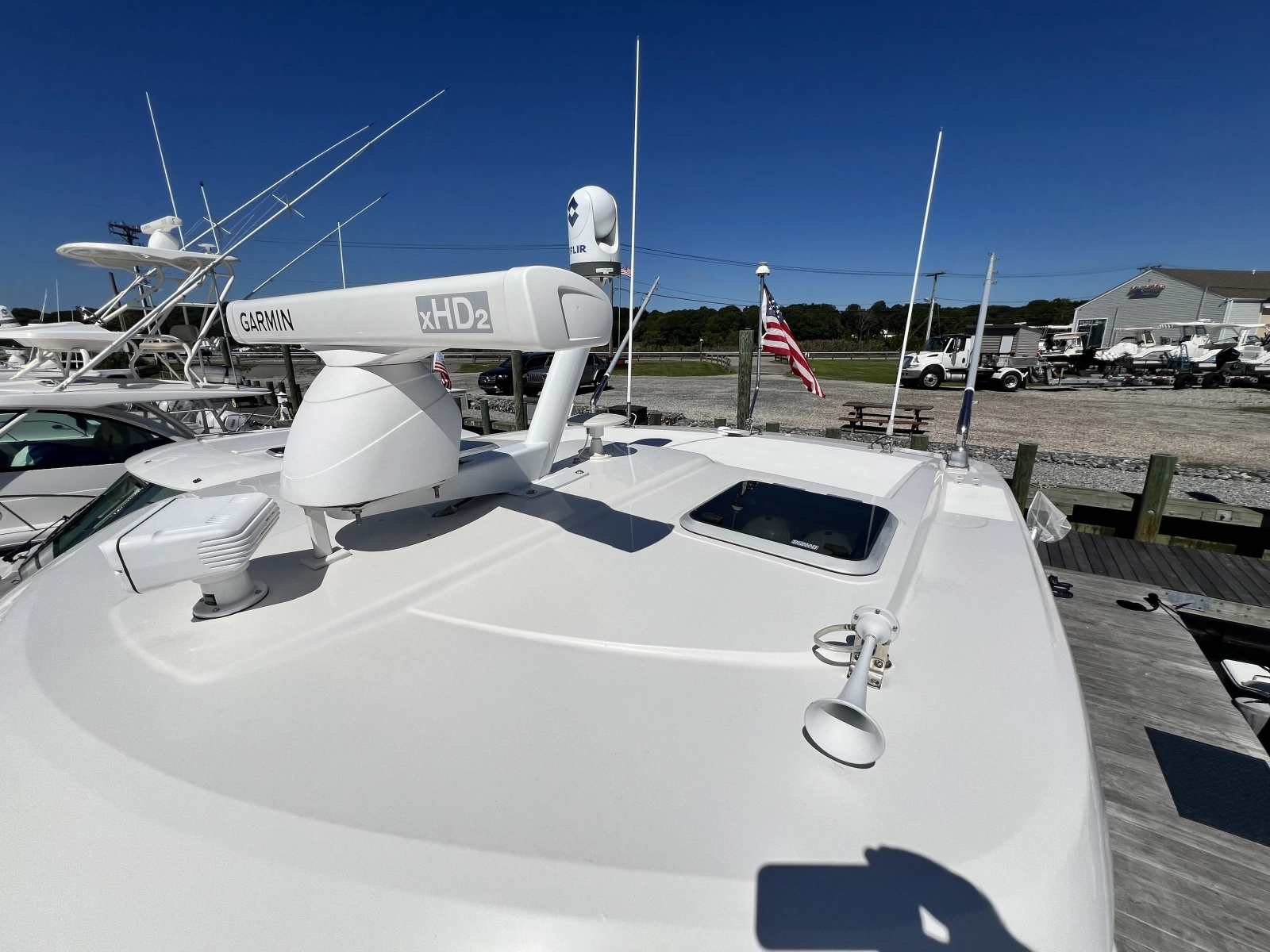 2020 Pursuit 385 Offshore