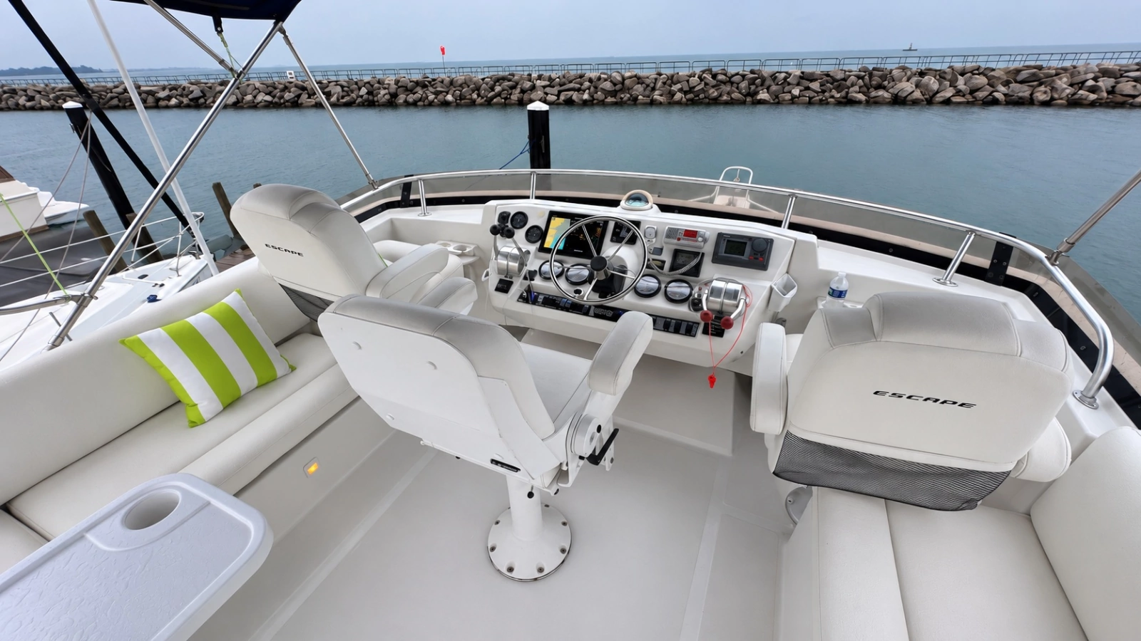 Flybridge Helm