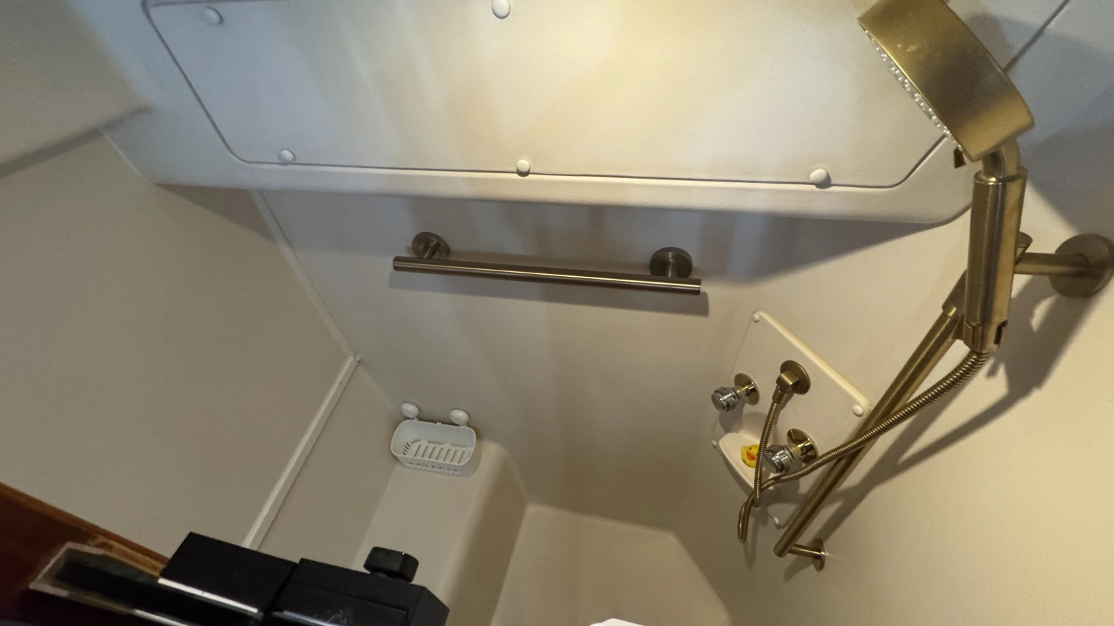 Forward Guest Head - Shower